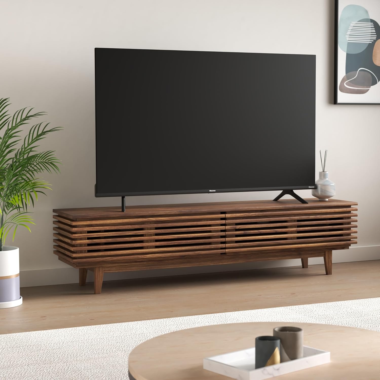 Hisense 55-inch A6Q Smart 4K UHD Google TV 4 Hisense 55-inch A6Q Smart 4K UHD Google TV - Image 2